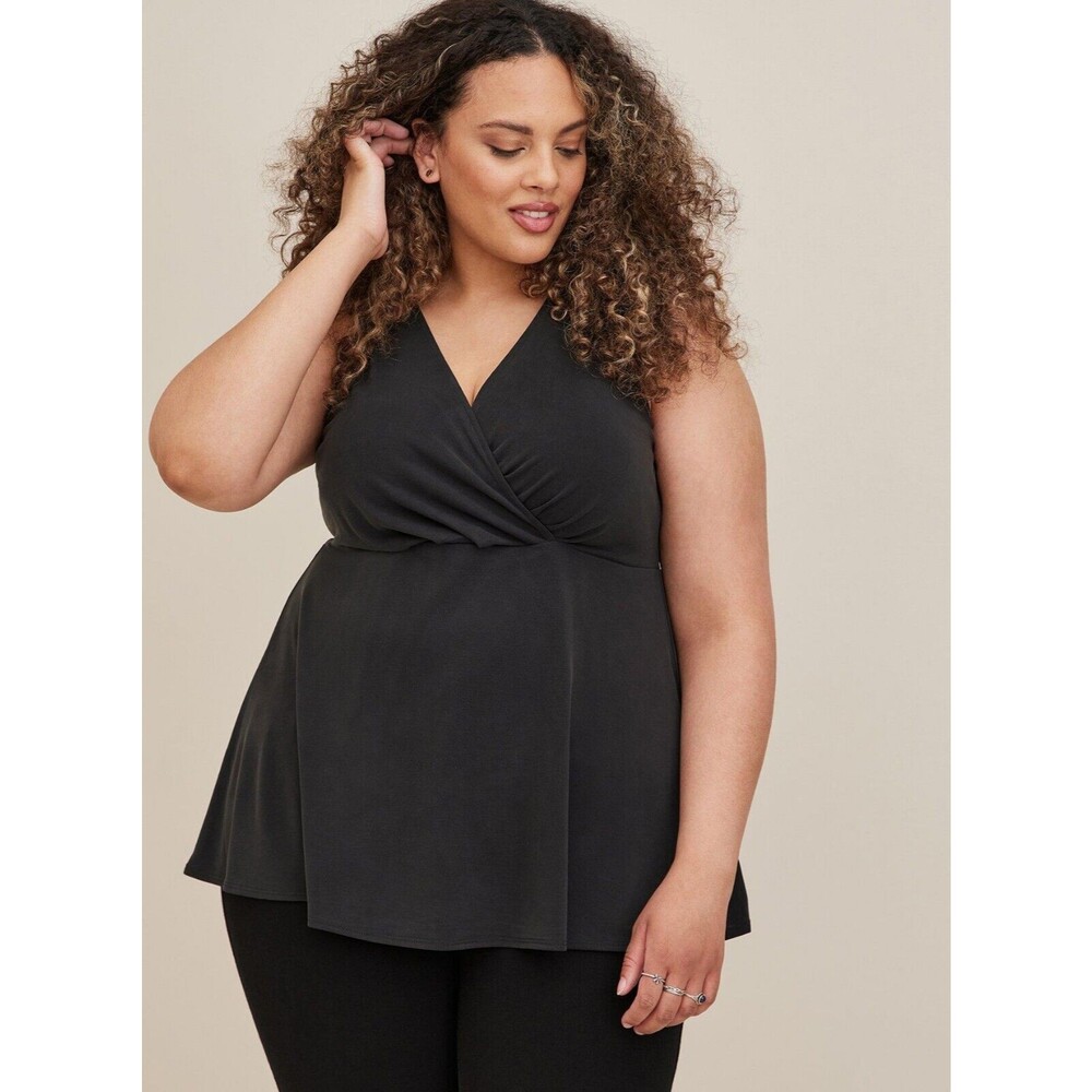 Torrid Top Sleeveless Black Cupro Surplice V Neckline Shirred Top Sz 3 3X 22-24